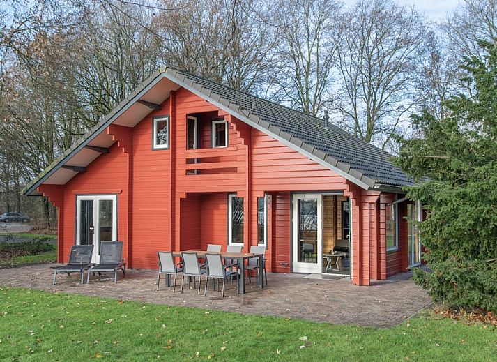Verblijf 3827102 • Vakantiewoning Noord Limburg • Log Cabin 6 