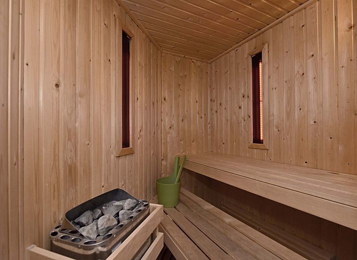 Guest house 3827103 - Chalet Noord Limburg - Chalet in Arcen