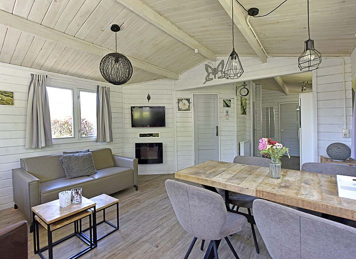 Guest house 3827119 - Chalet Noord Limburg - Chalet in Arcen