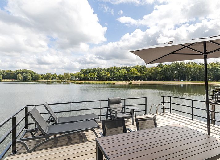 Verblijf 3827134 - Vakantiewoning Noord Limburg - «Lake Side Lodge» 4