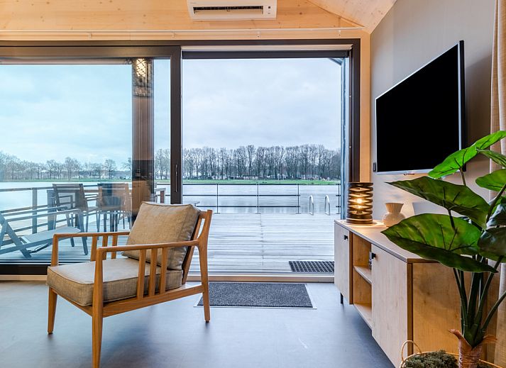 Verblijf 3827134 - Vakantiewoning Noord Limburg - «Lake Side Lodge» 4