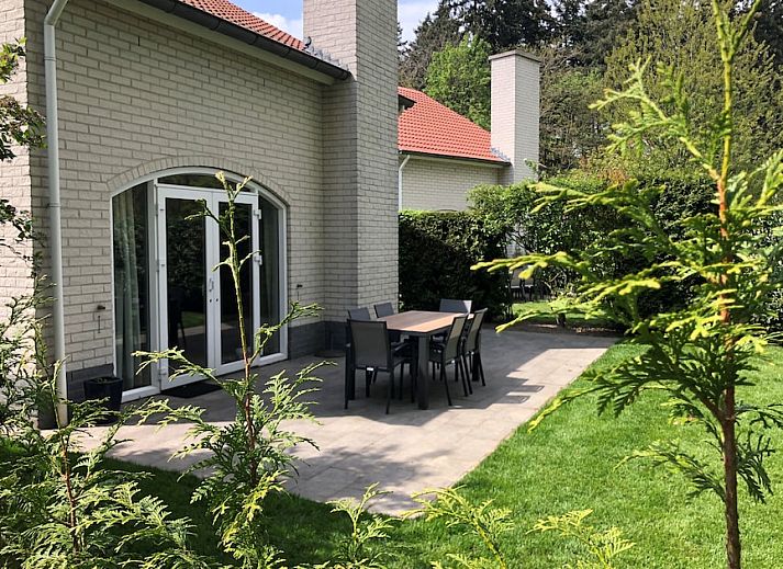 Verblijf 382722 • Vakantiewoning Noord Limburg • Luxe Villa 6B