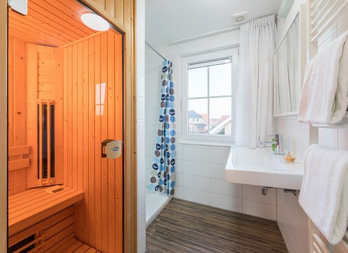Guest house 382766 - Bungalow Noord Limburg - KVR8