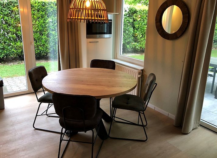Guest house 382773 - Holiday property Noord Limburg - Luxe villa 4B