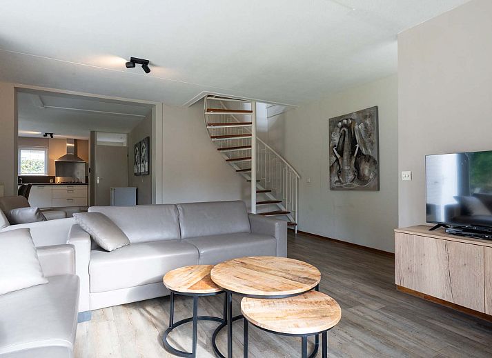 Vrijstaande woning in Arcen, Noord Limburg, vakantiehuis met ruime tuin en terras, perfect voor een ontspannen verblijf in de natuur.