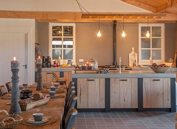 Entrance with flowers at Holiday home in Afferden, North Limburg, surrounded by greenery.