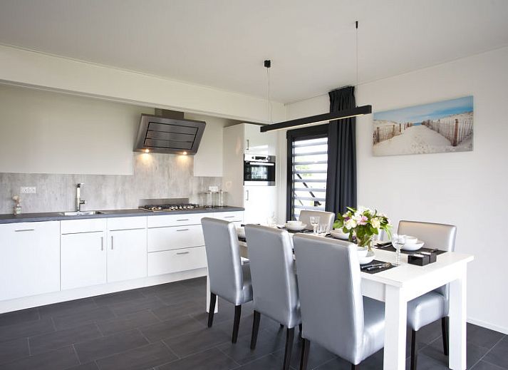 Guest house 383672 - Holiday property Noord Limburg - Vakantiehuis Cube Elite 6