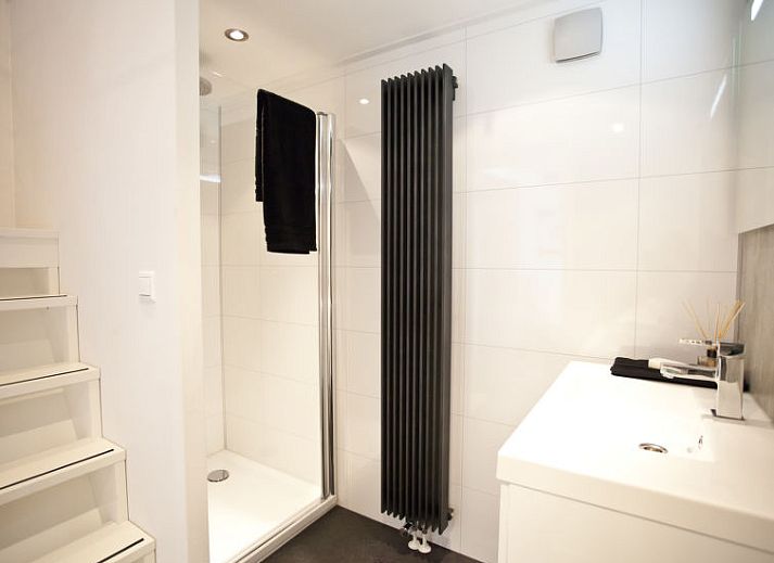 Guest house 383672 - Holiday property Noord Limburg - Vakantiehuis Cube Elite 6