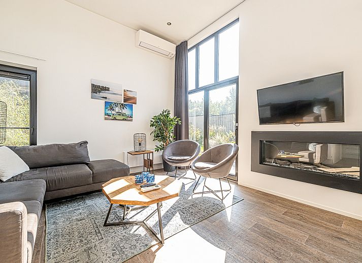 Freistehendes Haus in Belfeld mit Blick auf Natur und Teich, Nord-Limburg, Limburg.