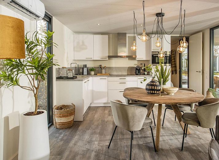 Verblijf 384010 - Vakantiewoning Noord Limburg - Bos Cube | 2 personen