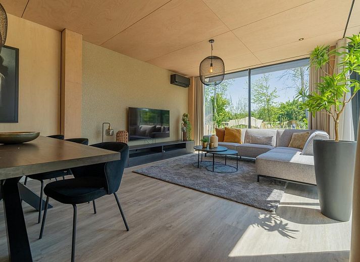 Verblijf 384021 - Vakantiewoning Noord Limburg - Bos Villa | 6 personen