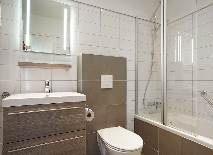 Guest house 384735 - Bungalow Noord Limburg - De Lommerbergen | 5-persoons bungalow | 5B