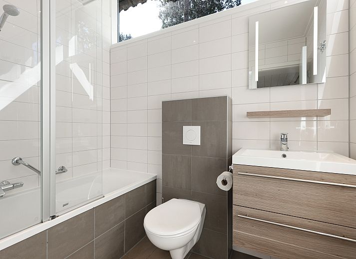 Guest house 384738 - Bungalow Noord Limburg - De Lommerbergen | 4-persoons bungalow | 4B2