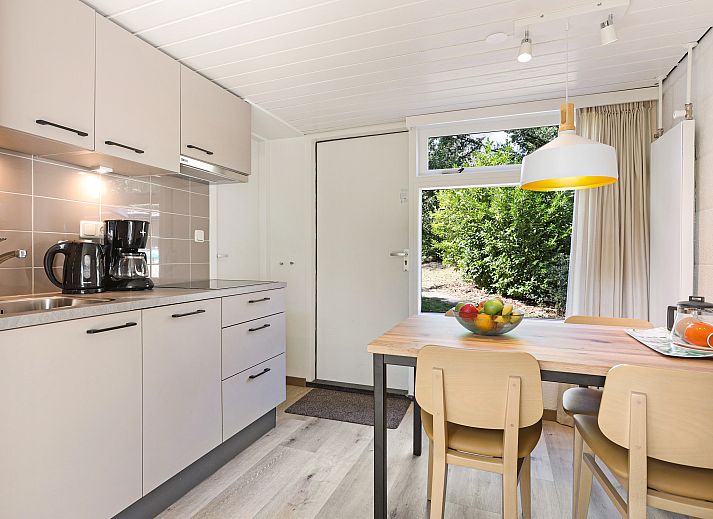 Guest house 384738 - Bungalow Noord Limburg - De Lommerbergen | 4-persoons bungalow | 4B2