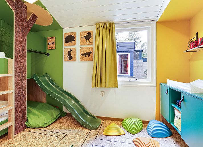 Guest house 384753 - Bungalow Noord Limburg - De Lommerbergen | 4-persoons kinderbungalow | 4CK2