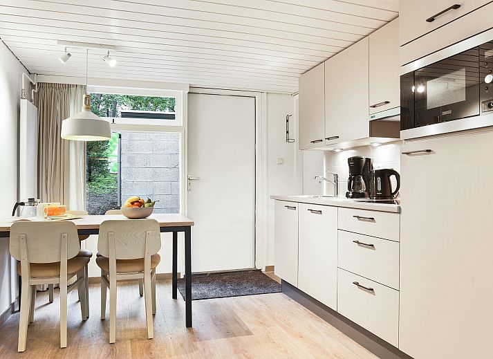 Guest house 384756 - Bungalow Noord Limburg - De Lommerbergen | 4-persoons bungalow | 4B4