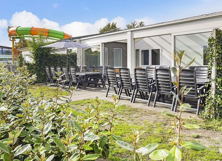 Guest house 385206 - Bungalow Noord Limburg - Domein De Schatberg | 16-32-persoons groepswoning | 32RL