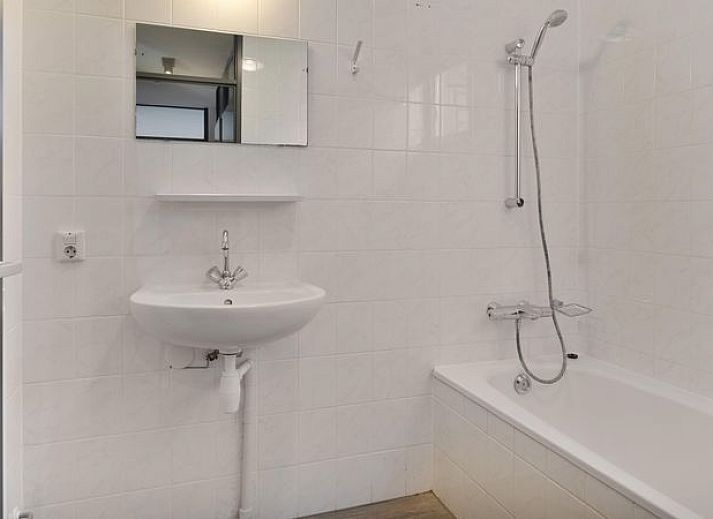 Guest house 385210 - Bungalow Noord Limburg - Domein De Schatberg | 8-persoons terraswoning | 8E