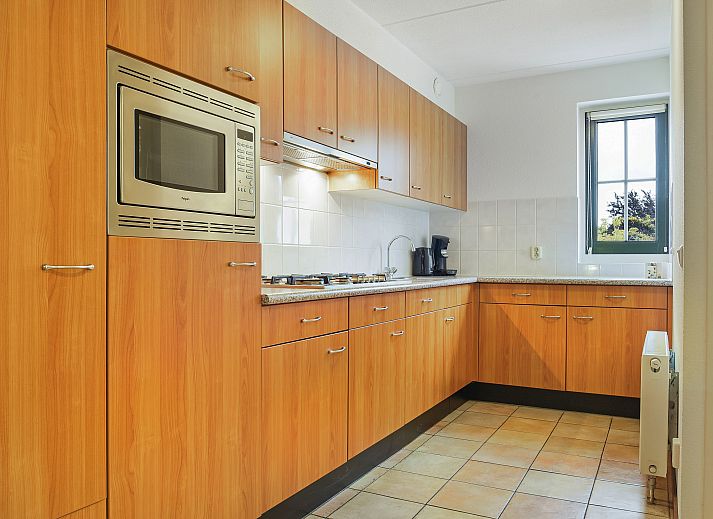 Guest house 385212 - Bungalow Noord Limburg - Domein De Schatberg | 12-persoons bungalow | 12G