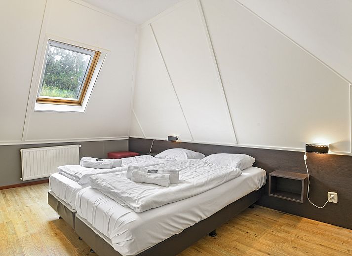 Guest house 385212 - Bungalow Noord Limburg - Domein De Schatberg | 12-persoons bungalow | 12G