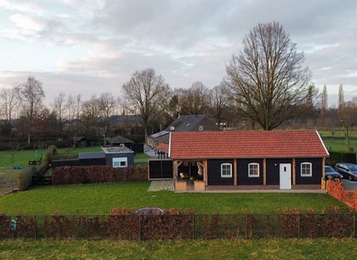 Vakantiehuis in Sevenum met speeltoestel, perfect voor gezinnen in Noord Limburg, Limburg.