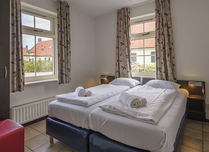 Guest house 385228 - Bungalow Noord Limburg - Domein De Schatberg | 10-persoons bungalow | 10L