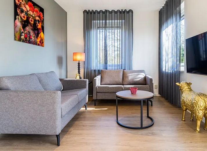 Guest house 385235 - Bungalow Noord Limburg - Domein De Schatberg | 4-persoons woning | 4C