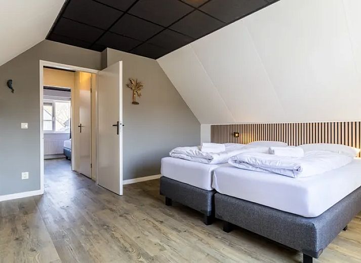 Guest house 385238 - Bungalow Noord Limburg - Domein De Schatberg | 6-persoons woning | 6C