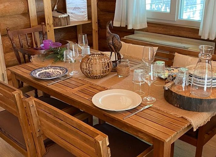 Guest house 385239 - Bungalow Noord Limburg - Knus boomstamhuisje op De Schatberg