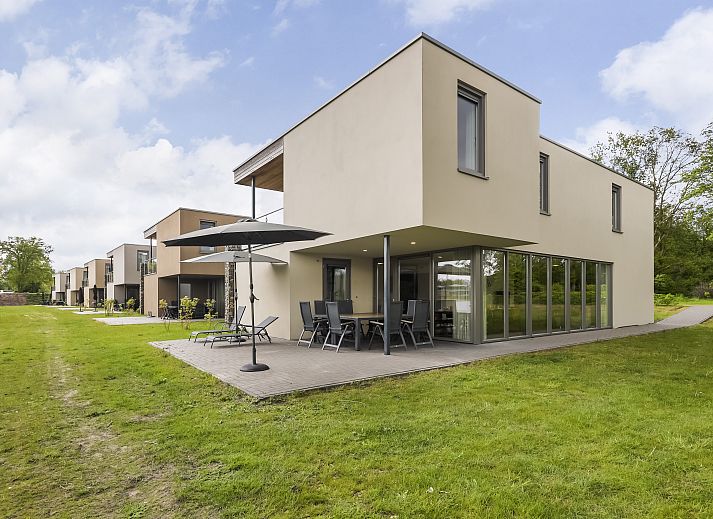 Unterkunft 385244 - Bungalow Noord Limburg - Domein De Schatberg | 12-persoons watervilla | 12L2