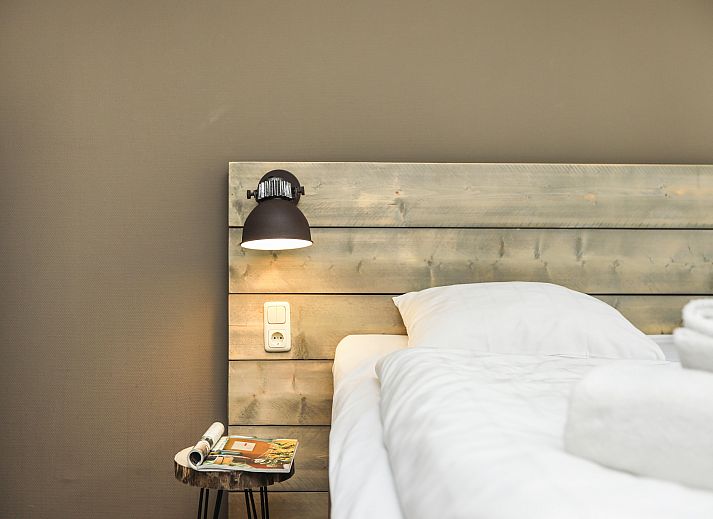 Unterkunft 385244 - Bungalow Noord Limburg - Domein De Schatberg | 12-persoons watervilla | 12L2