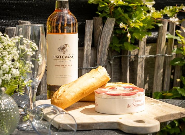 Modernes Wohnzimmer im Ferienhaus in Baexem, Nord-Limburg, Ferienhaus.