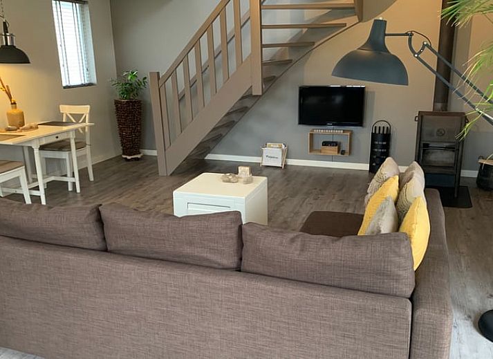 Vakantiehuisje in Heythuysen met groene tuin en terras, Noord Limburg, Limburg.