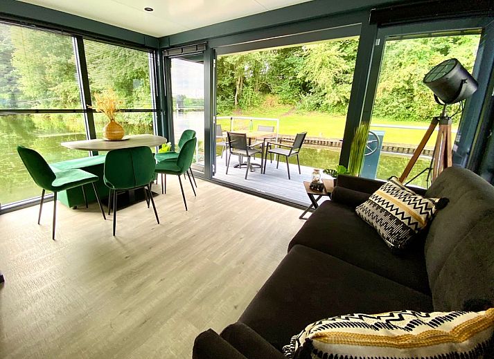 Unterkunft 386105 - Zelthaus Noord Limburg - Houseboat Marina Mookerplas (met dakterras en hottub)