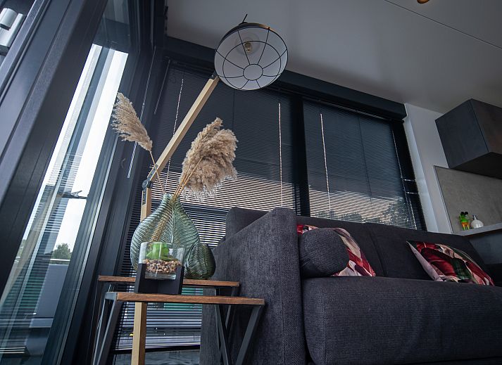 Unterkunft 386105 - Zelthaus Noord Limburg - Houseboat Marina Mookerplas (met dakterras en hottub)