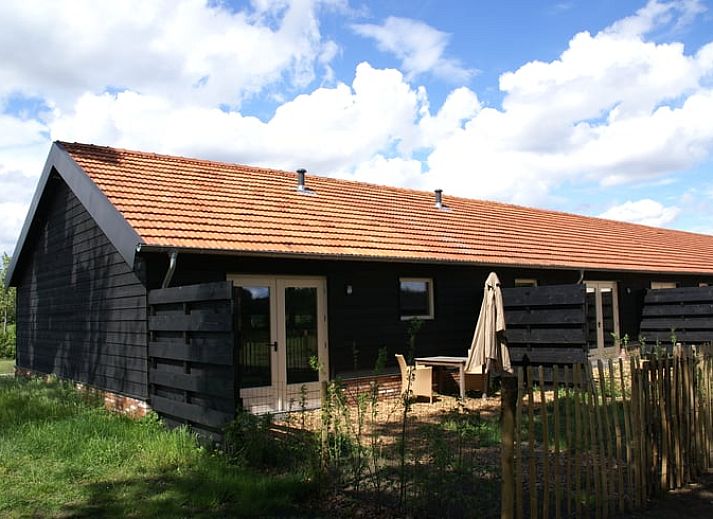 Bloesem in de tuin van Vakantiehuisje in Grashoek, Noord Limburg. Prachtige natuur rondom het vakantiehuis.