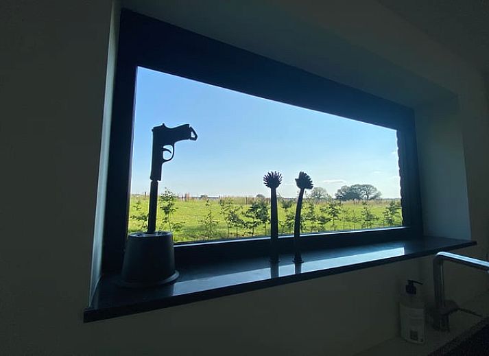 Cottage in Wanssum, vacation home in a wooded area in North Limburg.