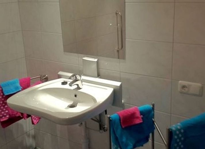 Vakantiehuis in Mechelen biedt een prachtig uitzicht op de groene omgeving van Zuid Limburg, ideaal voor een ontspannen verblijf.