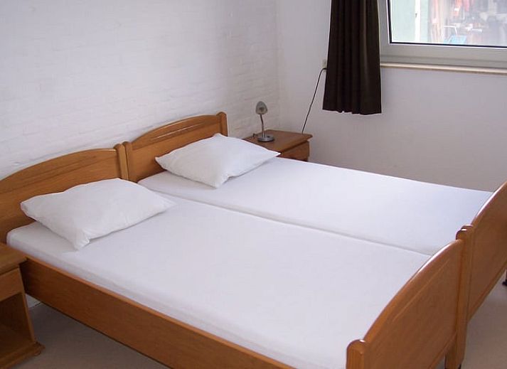 Hikers at Holiday home in Mechelen, South Limburg, surrounded by picturesque hills.