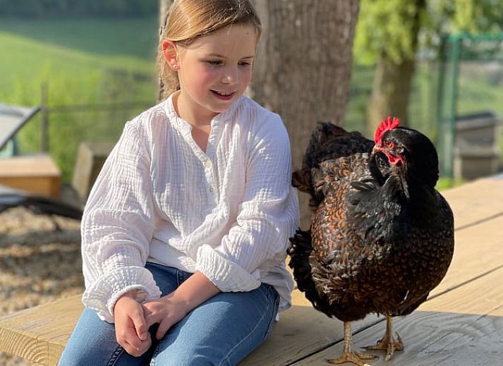 Cozy outdoor dining at Huisje in Schin op Geul, a vacation home in South Limburg.