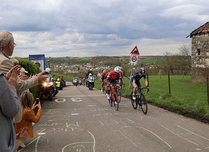 Access road to Cottage in Schin op Geul, a cozy vacation home in the heart of South Limburg.