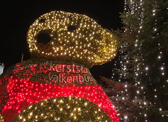 Groene velden omgeven Vakantiehuisje in Schin op Geul, Zuid Limburg, Limburg.