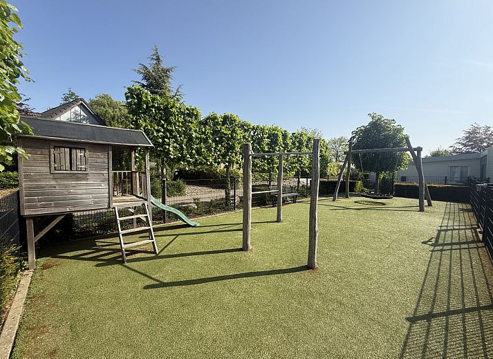 Spacious vacation home L010 with terrace in Valkenburg, South Limburg.