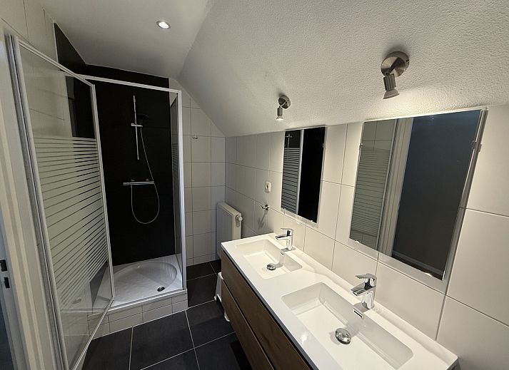 Playground in the garden of vacation accommodation L010 in South Limburg.