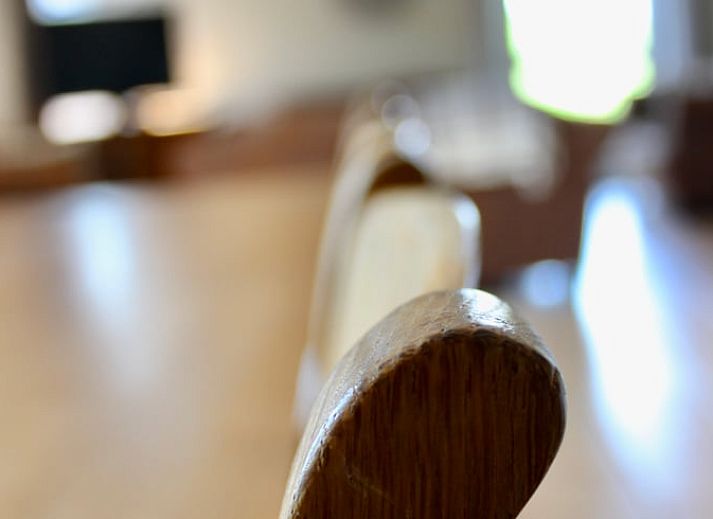 Terras met uitzicht op het landschap bij Vakantiehuisje in Gulpen, Zuid Limburg, ideaal voor ontspanning in de Limburgse natuur.