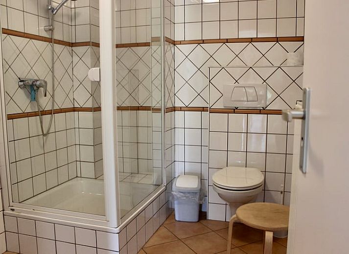 Gezellige binnenruimte van Vakantiehuisje in Gulpen, Zuid Limburg, met sfeervolle inrichting en natuurlijke lichtinval.