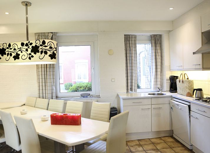 Guest house 3909143 - Holiday property Zuid Limburg - Vakantiehuis Bungalowpark Landsrade