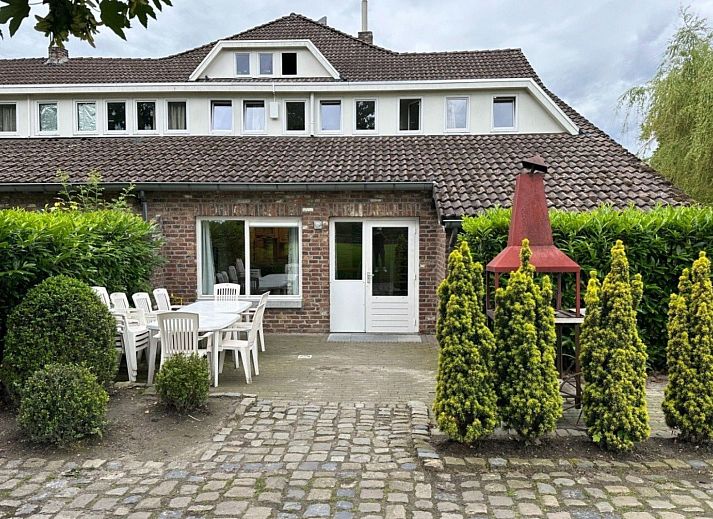 Verblijf 3909151 - Vakantiewoning Zuid Limburg - Vakantiehuis Bungalowpark Landsrade - Geschakelde Bungalow 1