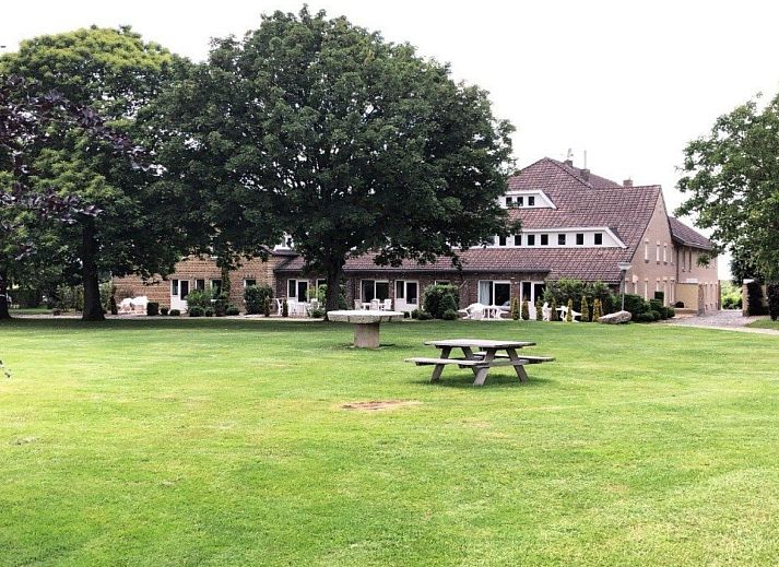 Verblijf 3909151 - Vakantiewoning Zuid Limburg - Vakantiehuis Bungalowpark Landsrade - Geschakelde Bungalow 1