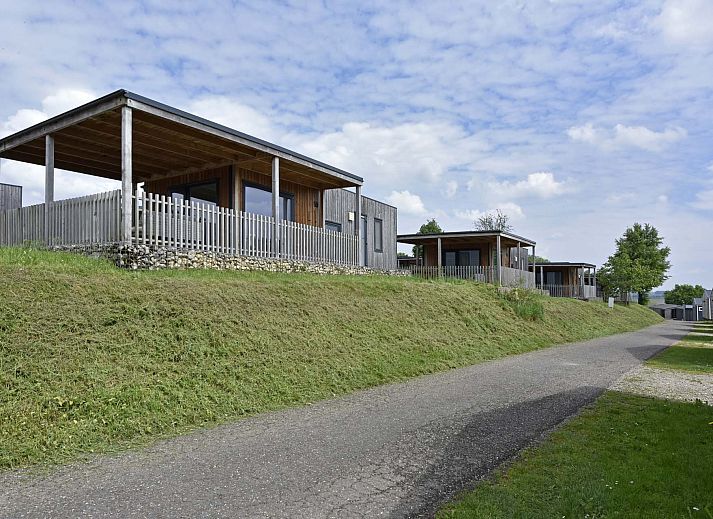 Guest house 3909168 - Chalet Zuid Limburg - Chalet in Gulpen